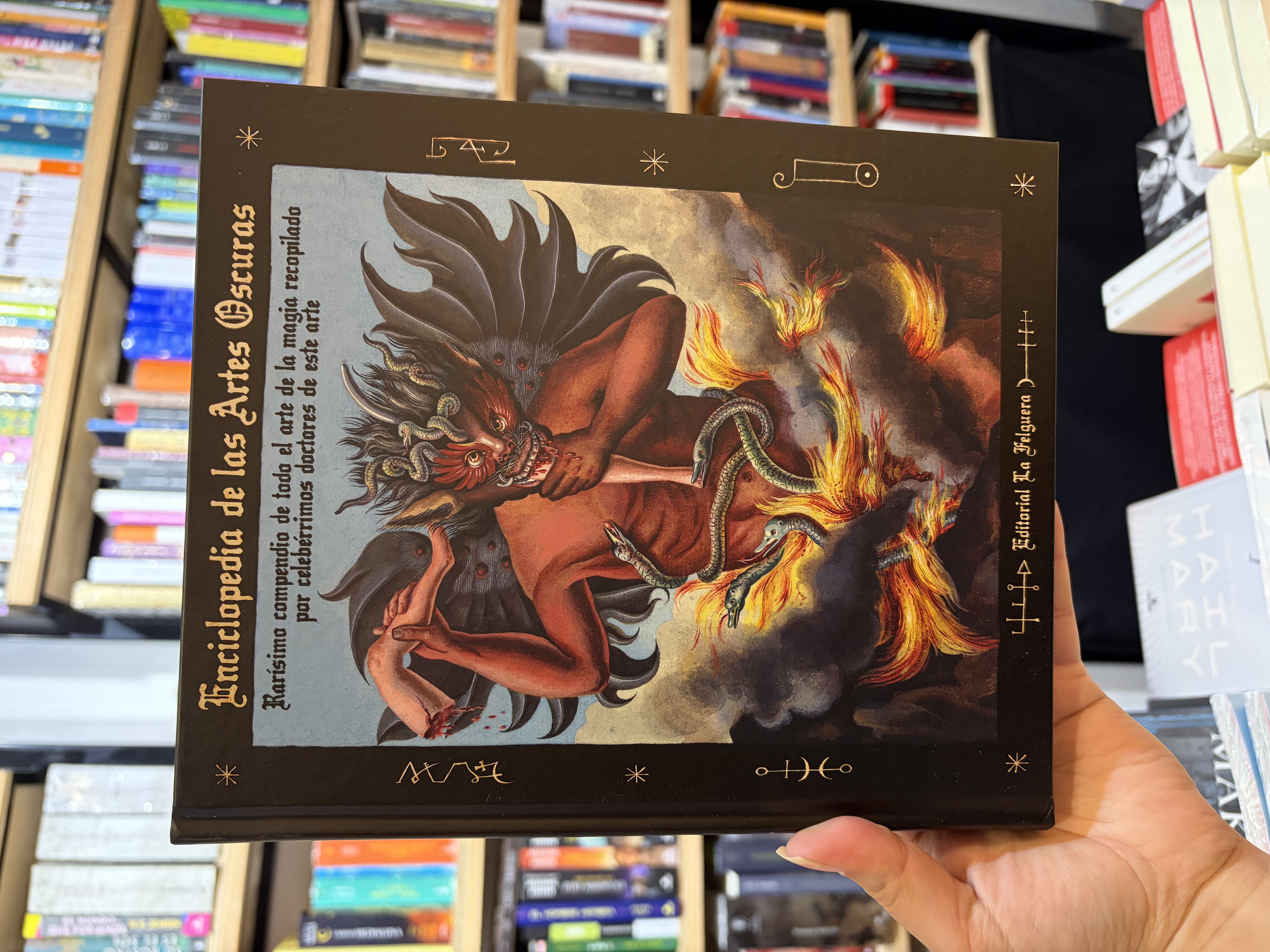 Enciclopedia de las Artes Oscuras