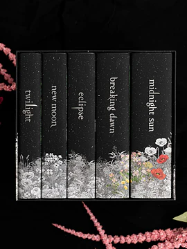 The Twilight Saga Deluxe Hardcover Collection