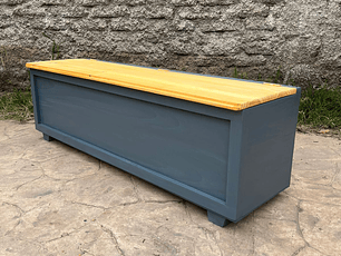 Sofá baúl enmarcado 