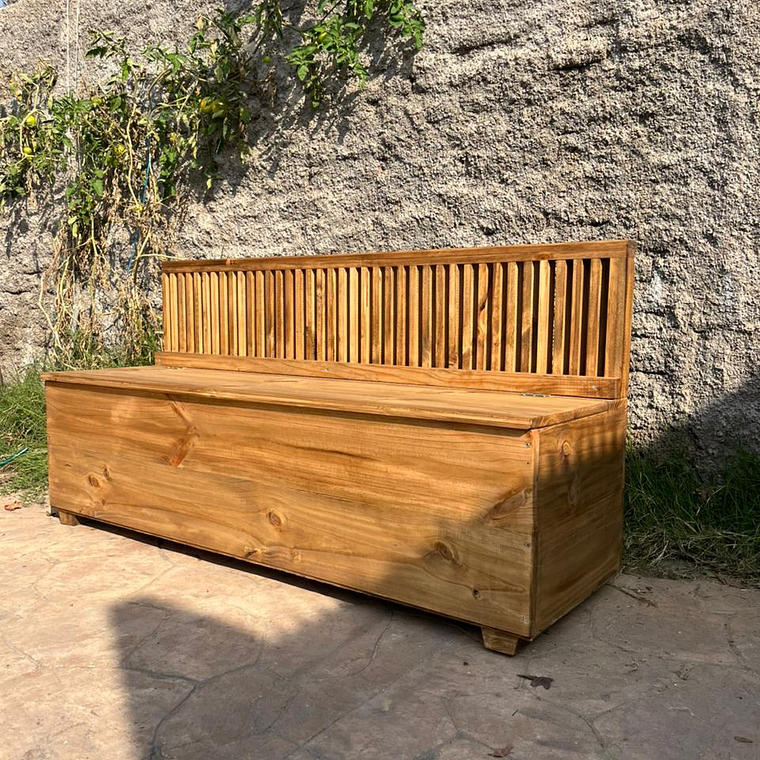 Sofá baúl respaldo ranurado  1