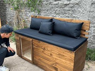 Sofá casa de mascota  mas cojines 