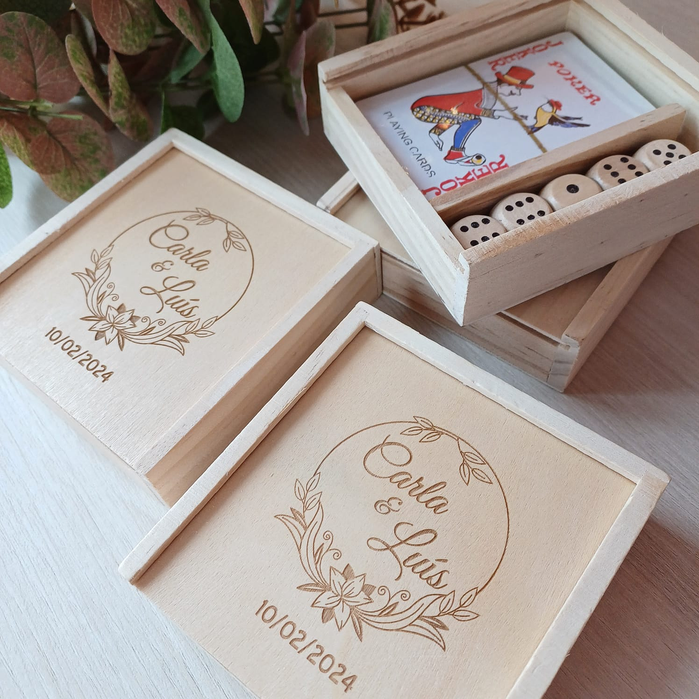 Jogo de Cartas e Dados - Lembrança 1