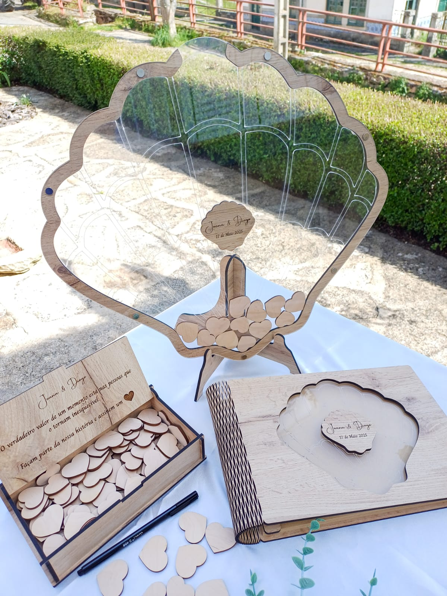 Quadro Assinaturas + Livro Honra 