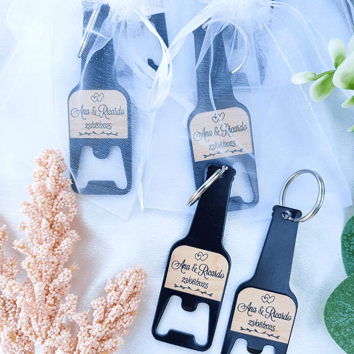 Porta-chaves abre-caricas - Lembrança 3