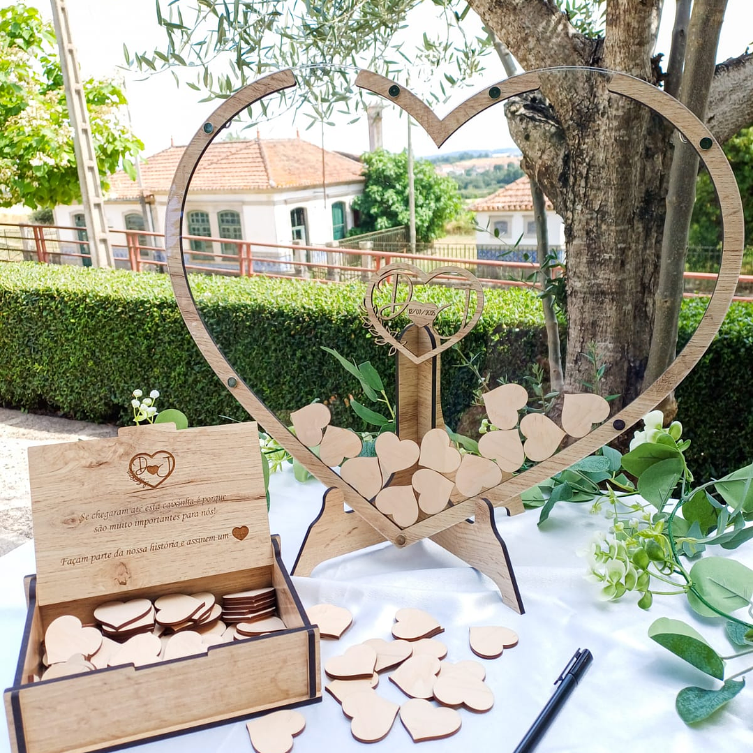 Quadro de Assinaturas (Coração) 1