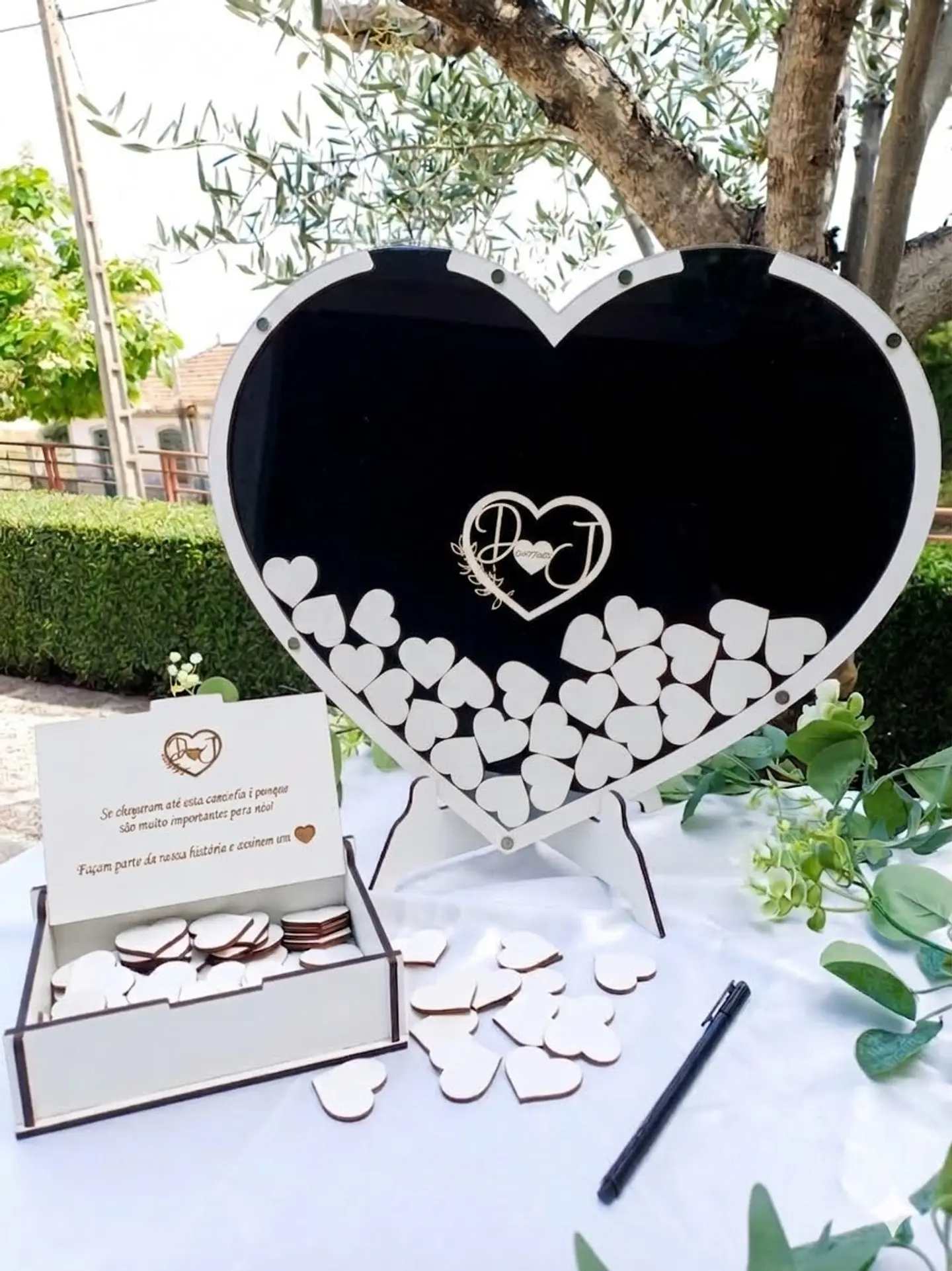 Quadro de Assinaturas Coração - Black 2