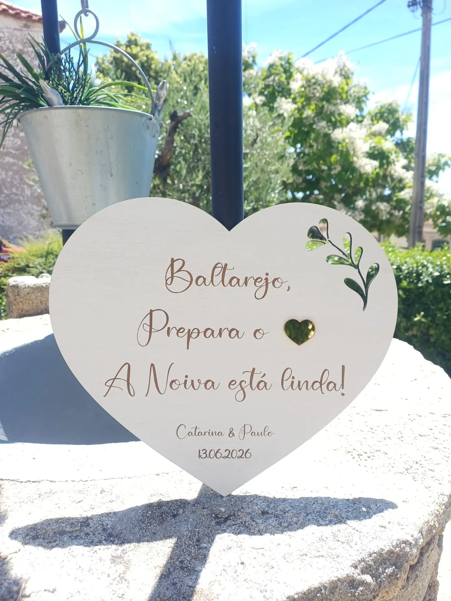 Placa de Entrada na Igreja Diversas 2