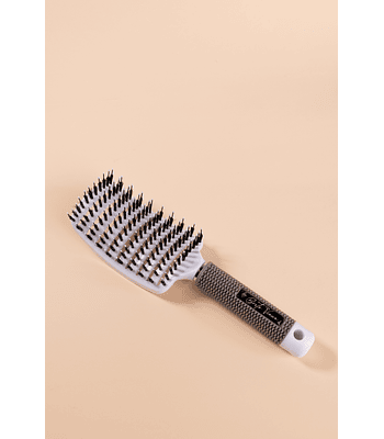 Bristle Brush by Berto Viana