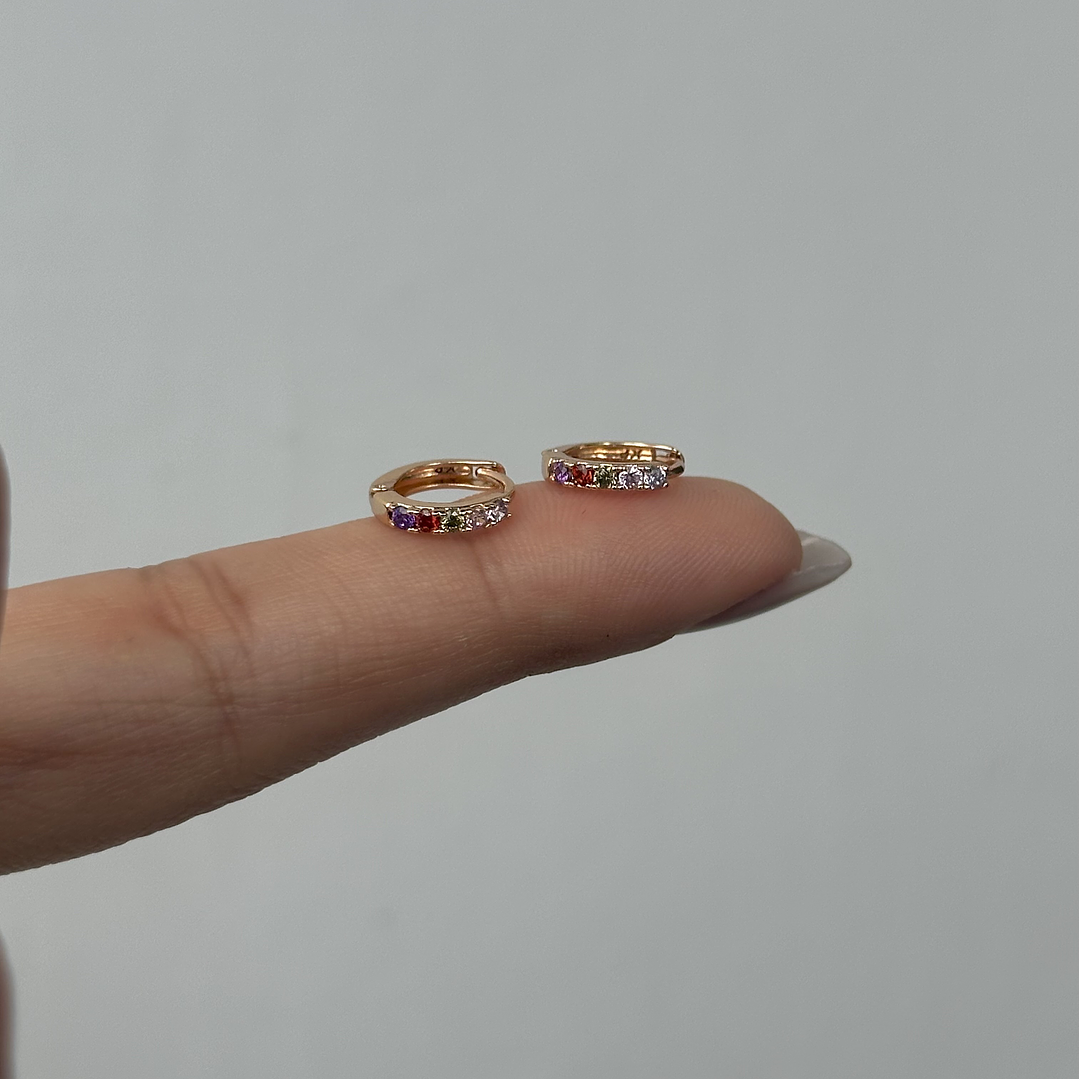 Huggie Multicolor 9mm 4