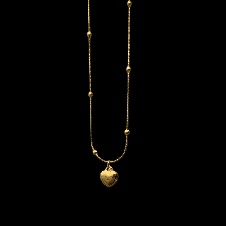Amour Necklace 1