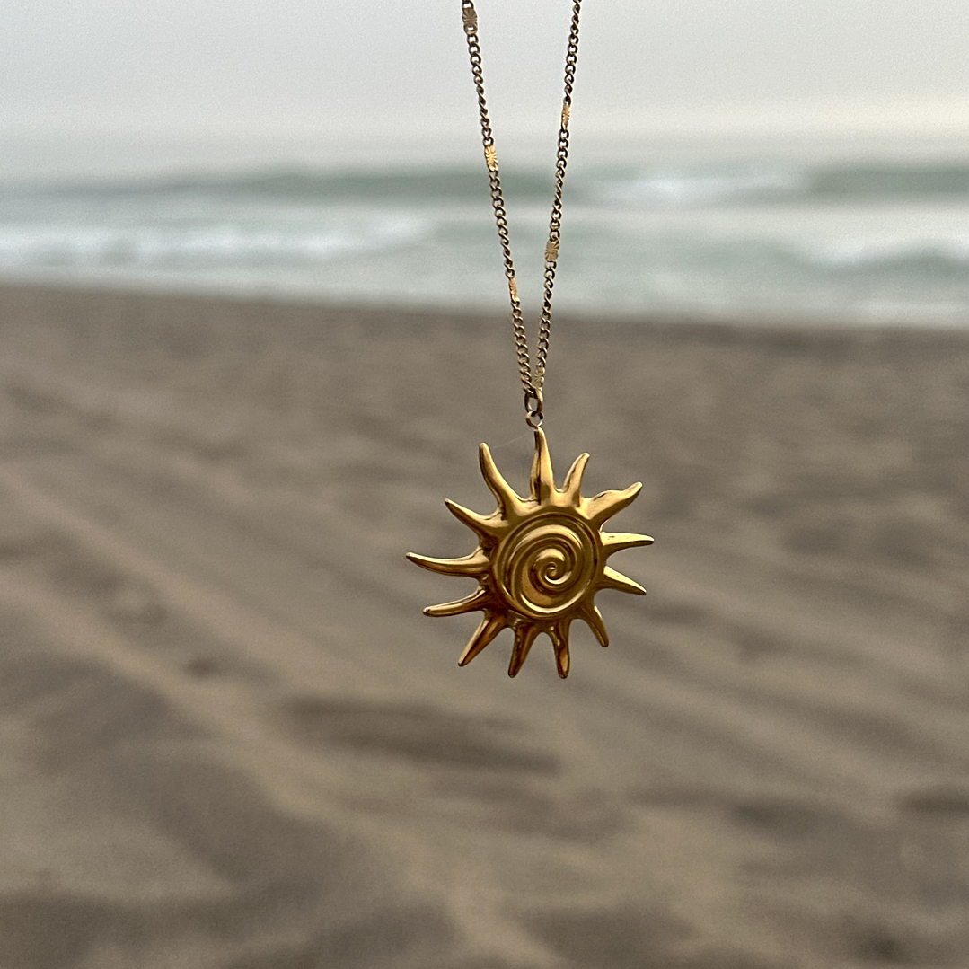 Sunny Necklace 3