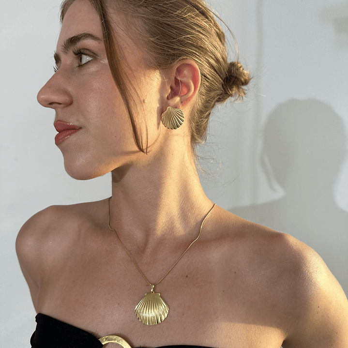 Mini Shell Earrings 4