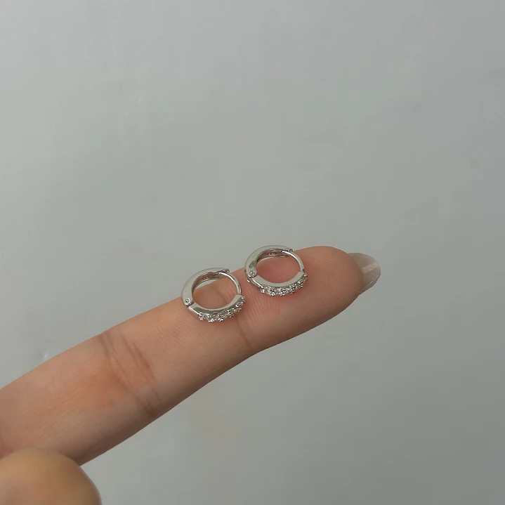 Zircon hoops Silver 9mm  2
