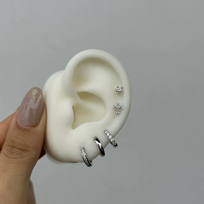 Zircon hoops Silver 9mm  4