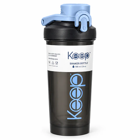 Shaker Keep 700 ml Negro con Celeste