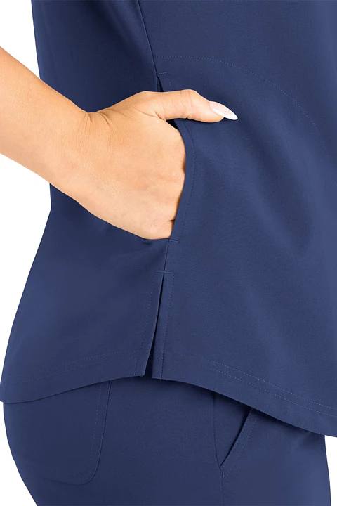 Pechera Clínica Azul Marino Maevn