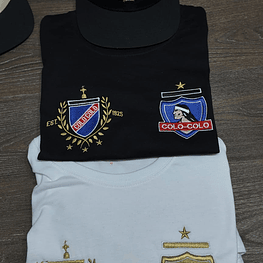 Oferta navideña 2 poleras + gorro 