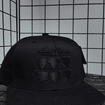 Oferta navideña 2 poleras + gorro 