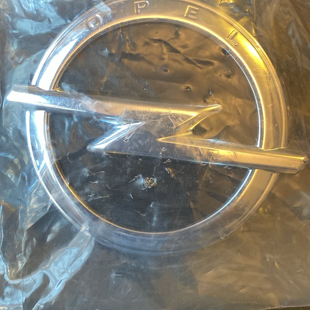 LOGO PORTALON OPEL CORSA - E