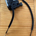 CHAPA PUERTA CHOFER  (SEGUN CHASIS O VIN)