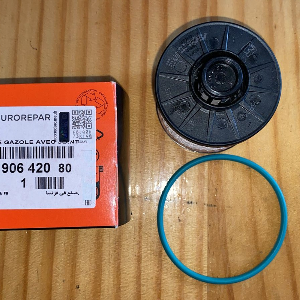 COT: 21197 KIT BATERIA + FILTROS DE AIRE + COMBUSTIBLE + ACEITE