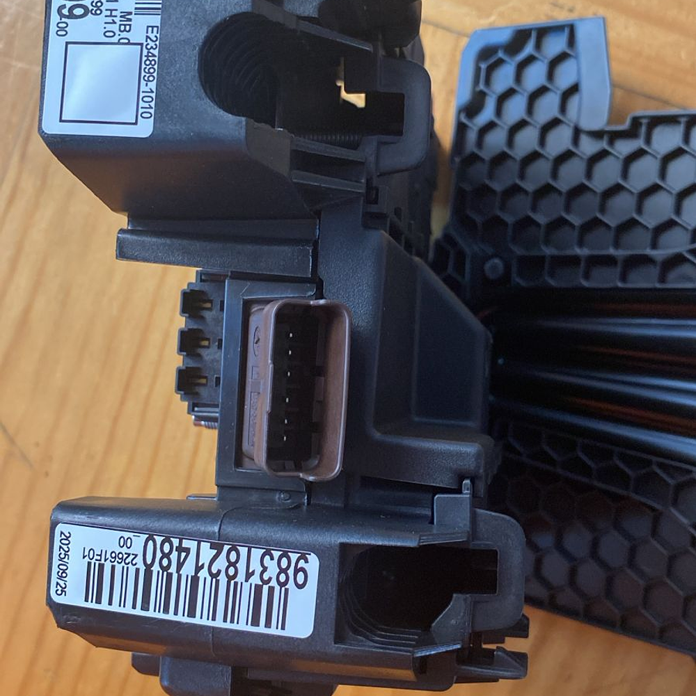 CAJA PGA (SOLO A PEDIDO 60-90 DIAS)