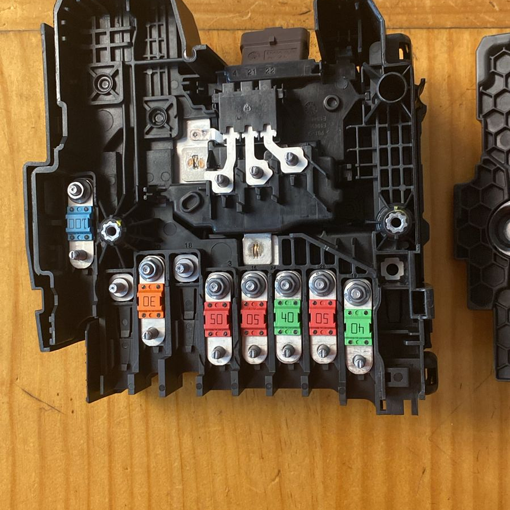 CAJA PGA (SOLO A PEDIDO 60-90 DIAS)