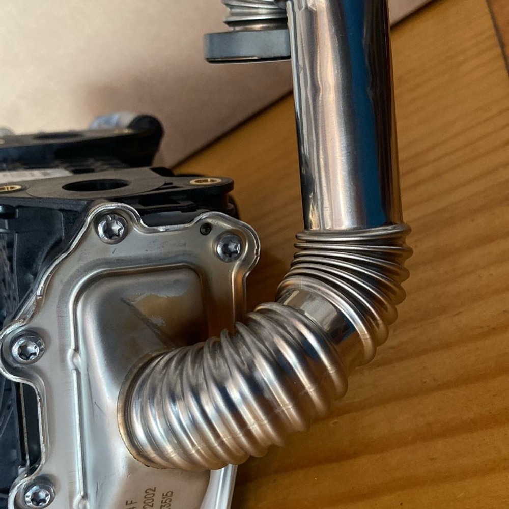 BASE EGR INTERCAMBIADOR PEUGEOT 1.5 (CONSULTE STOCK)