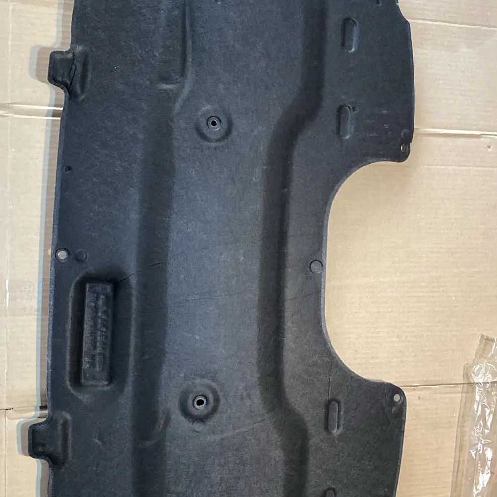 CUBRE CAPOT PEUGEOT 2008