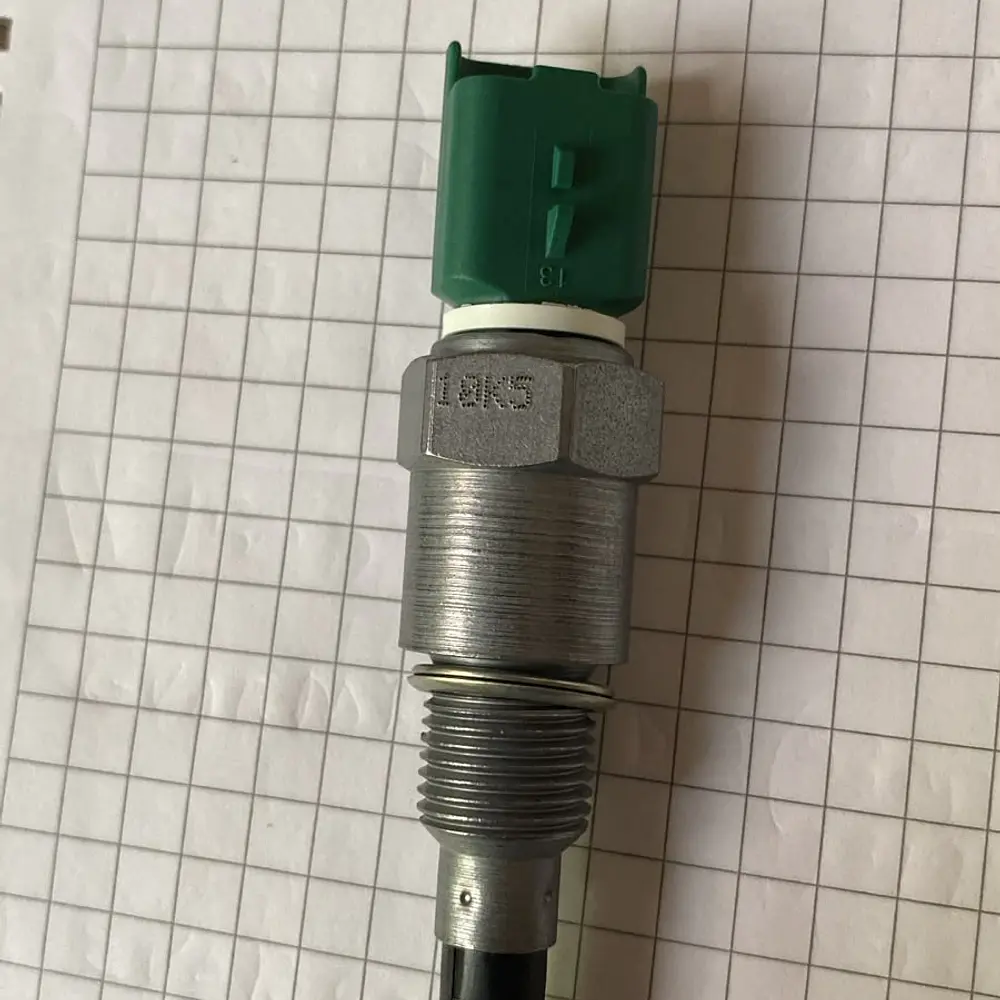 SENSOR NIVEL DE ACEITE (MOTOR EP6)