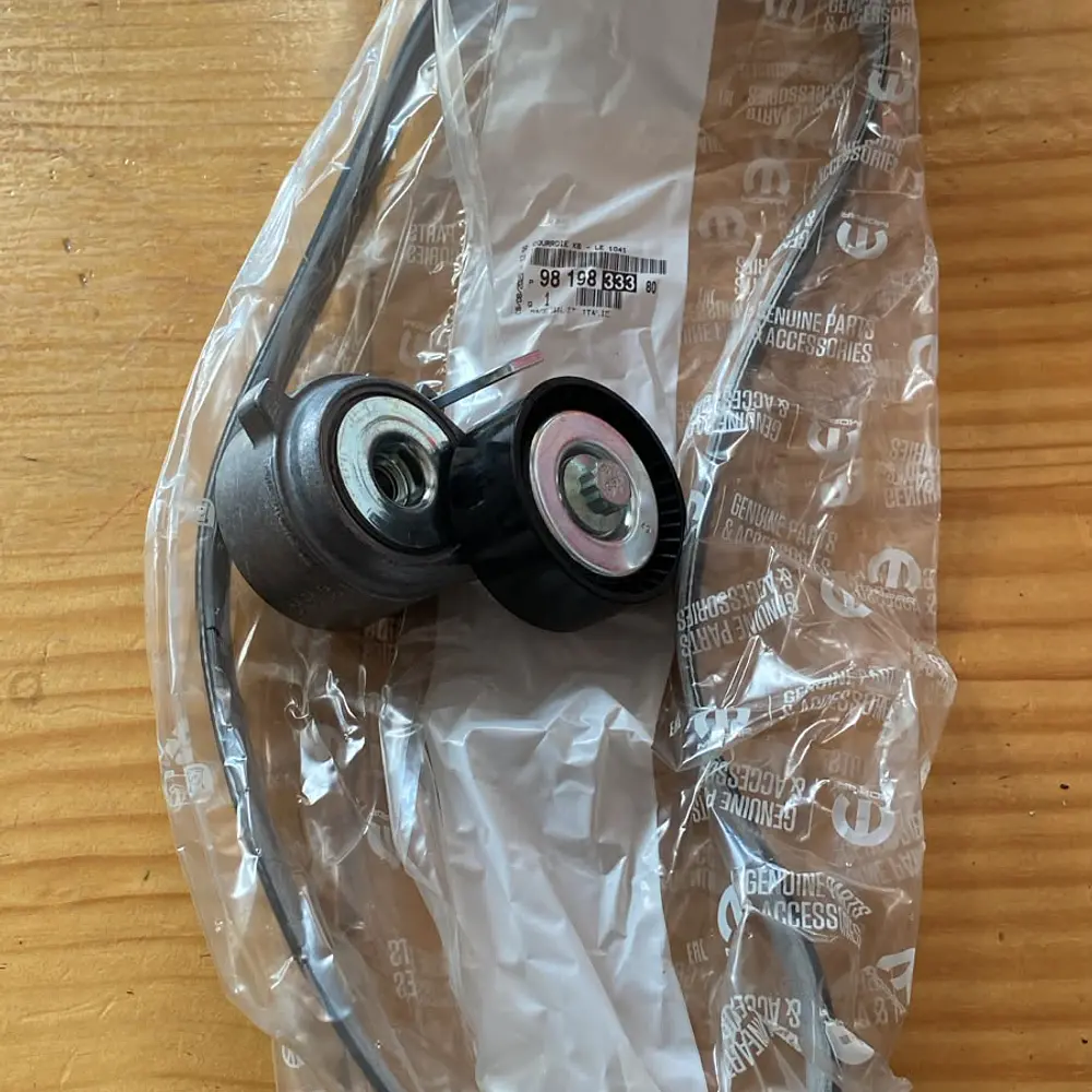 CORREA ALTERNADOR  1.2 (KIT CORREA MAS TENSOR)(solo retiro en tienda)
