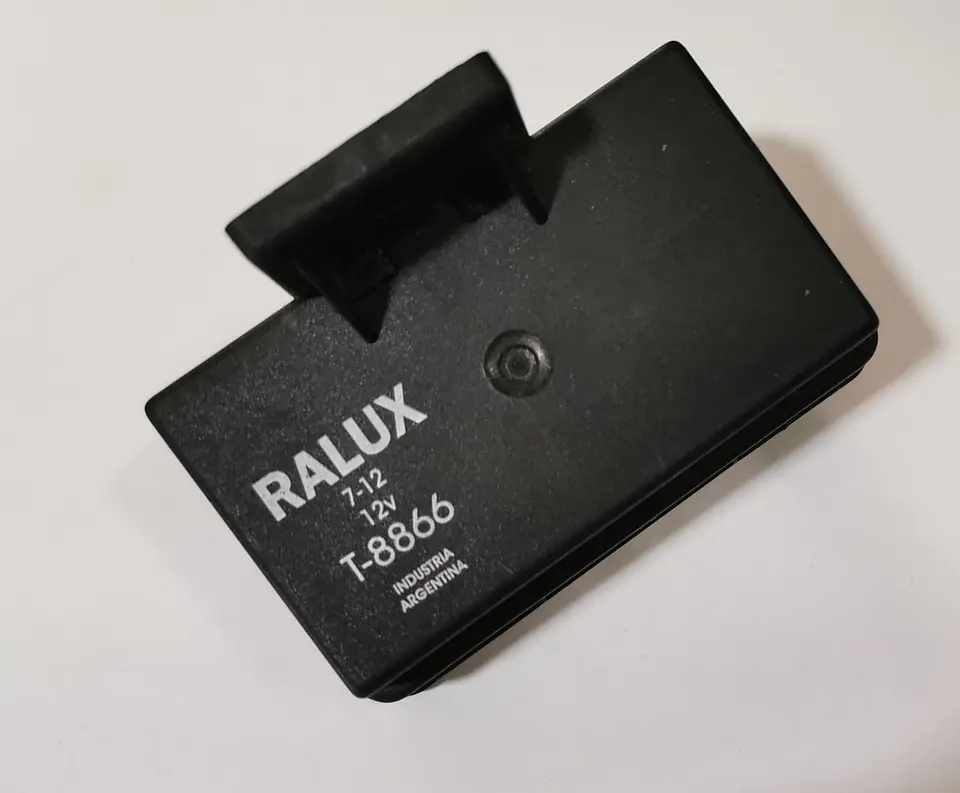 PRECALENTADORA DE BUJIAS  PARA PEUGEOT 206, 306,106, 405, PARTNER, BOXER, CITROEN BERLINGO, XASARA 1
