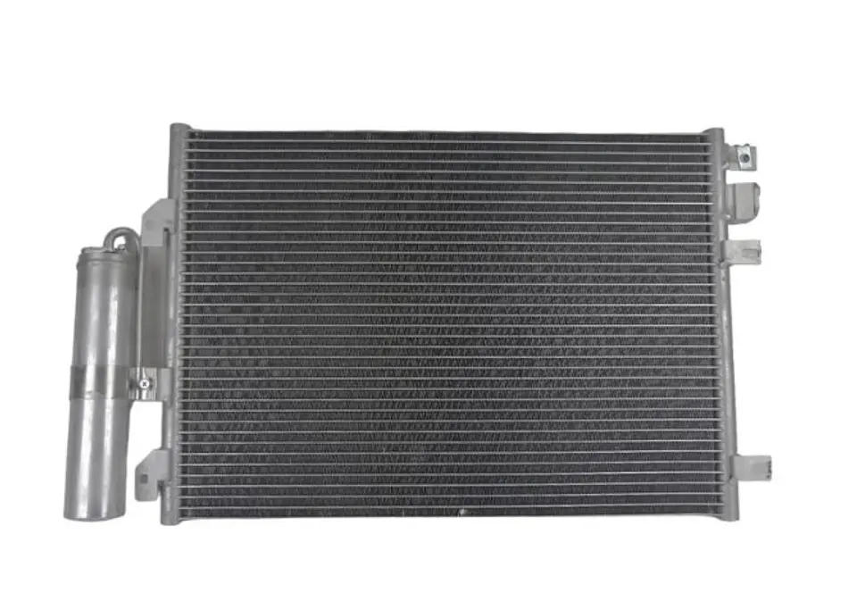 RADIADOR CONDENSADOR O DE AIRE ACONDICIONADO PARA RENAULT SYMBOL 1.6 MEC. 2001-2004 Y RENAULT CLIO 1.6 AUT. 97-2000 Y 1.6 MEC. 2003-2006 MOTOR K4M Y K7M 1