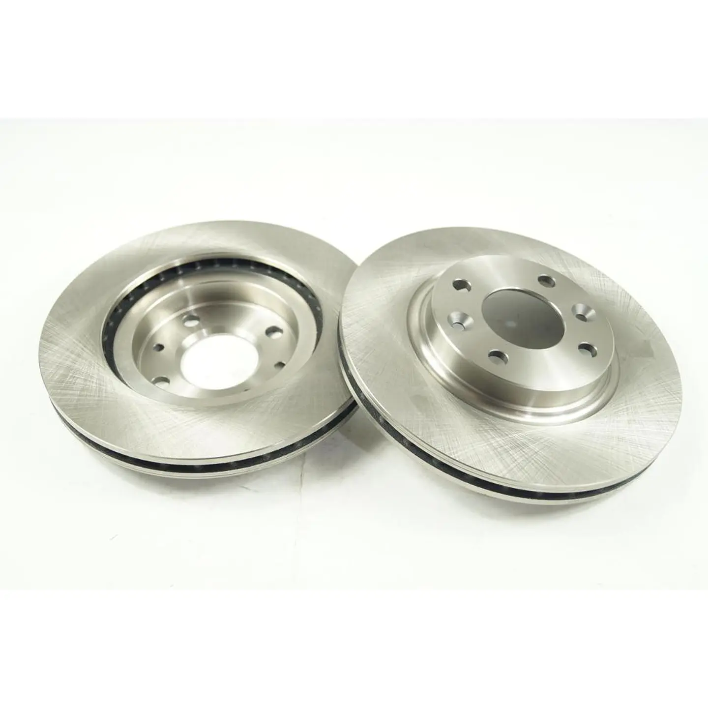 JUEGO 2 DISCOS FRENO DELANTEROS VENTILADOS PARA RENAULT IV 1.2 Y 0.9 2016-2020 , NEW SYMBOL 1.6 2018-2022, SANDERO II Y CAPTUR 1