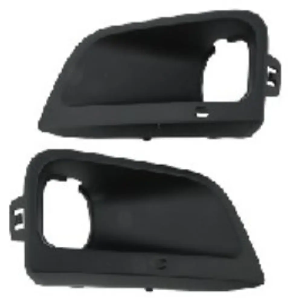 TAPA NEBLINERO CON HOYO PARA PEUGEOT PARTNER (hasta 2023), PARTNER K9 (2019-2023), PARTNER 2025 (2025 en adelante) | CITROEN BERLINGO 2019 (2019-2023) 1