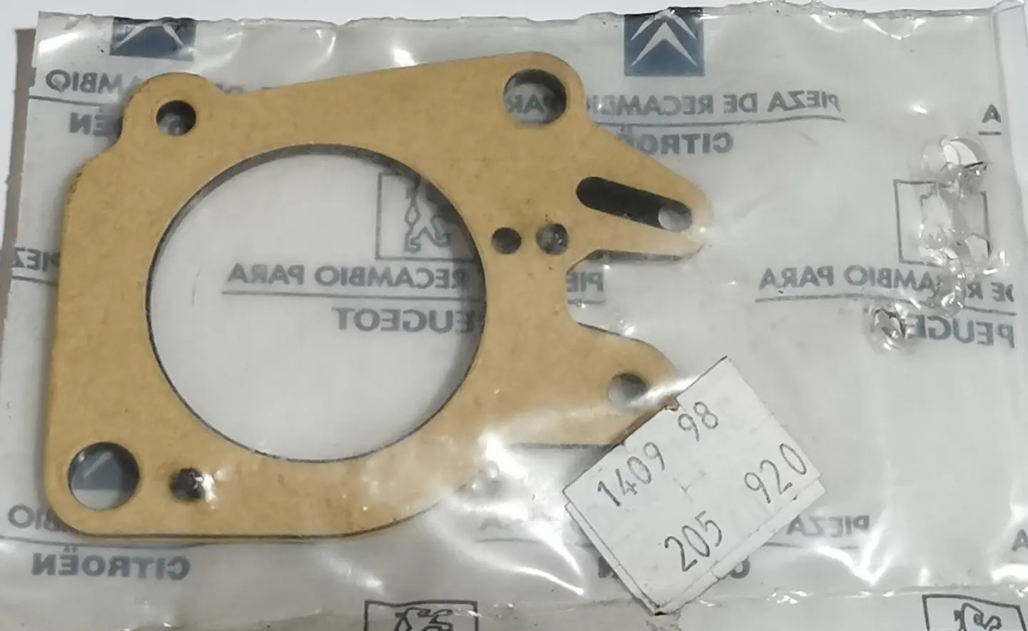 BASE INSULADOR CARBURADOR WEBER PEUGEOT 205 1