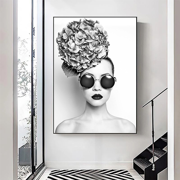 Quadro Decorativo Mulher Moderna Preto e Branco 1