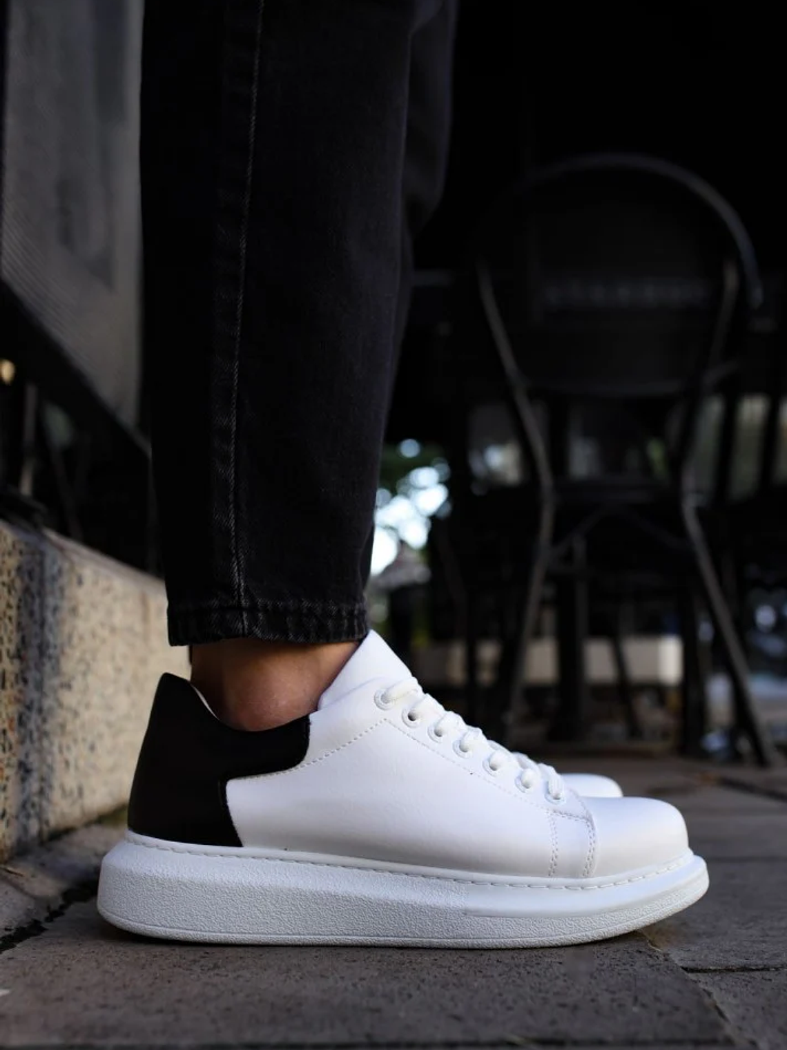 Sneakers Estrella White & Black 2