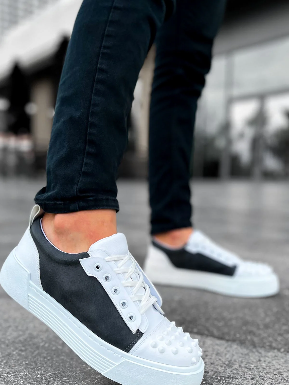 Zapatillas Thorns Black & White 1