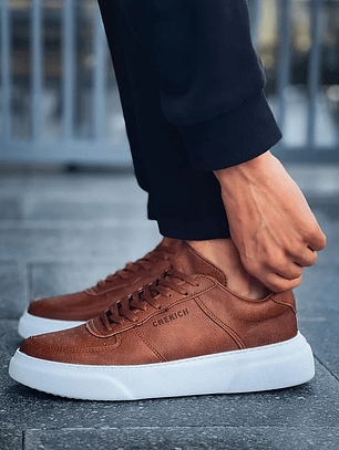 Zapatilla Kenton Brown