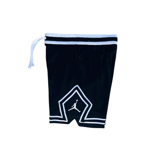 Short Jordan Diamond 8