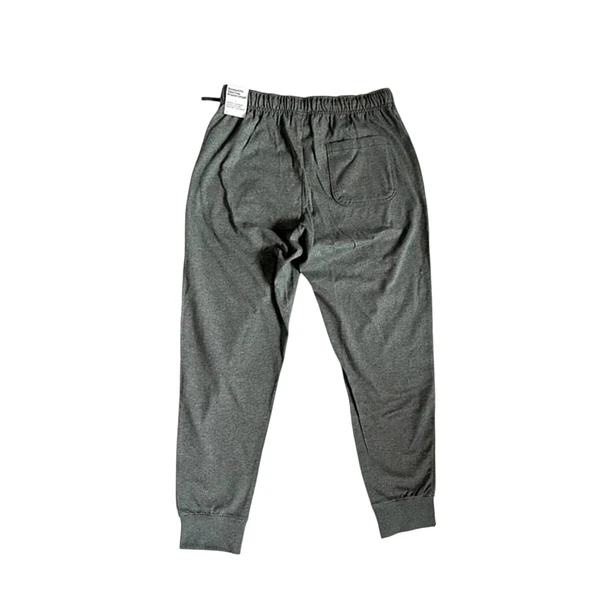 Pantalon buzo Nike club