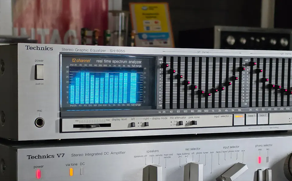 TECHNICS SU V7X 4