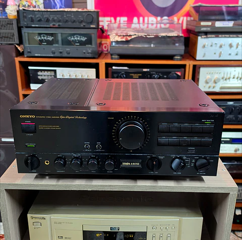 Onkyo A-817XD