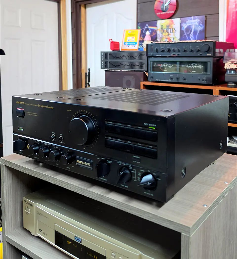 Onkyo A-817XD 2