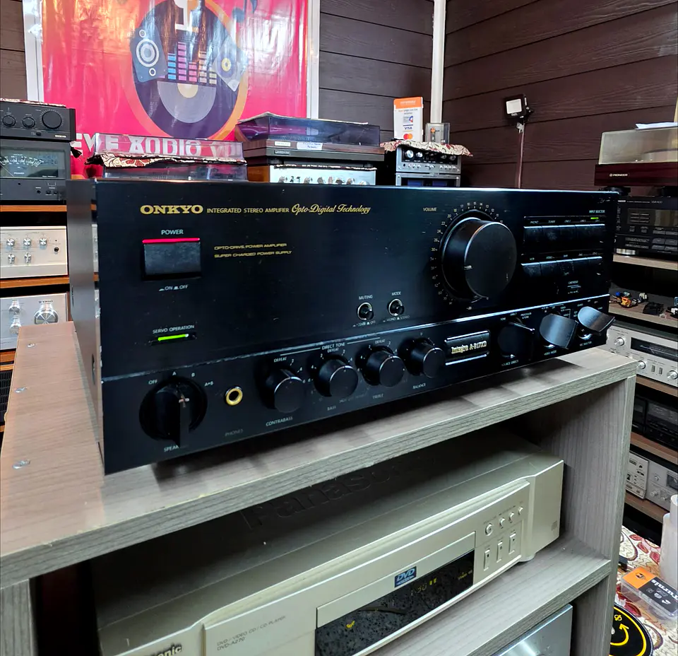 Onkyo A-817XD 3