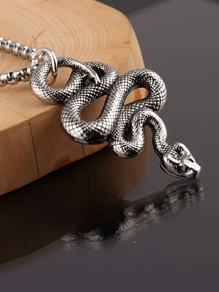 Colar Pingente Serpente 3