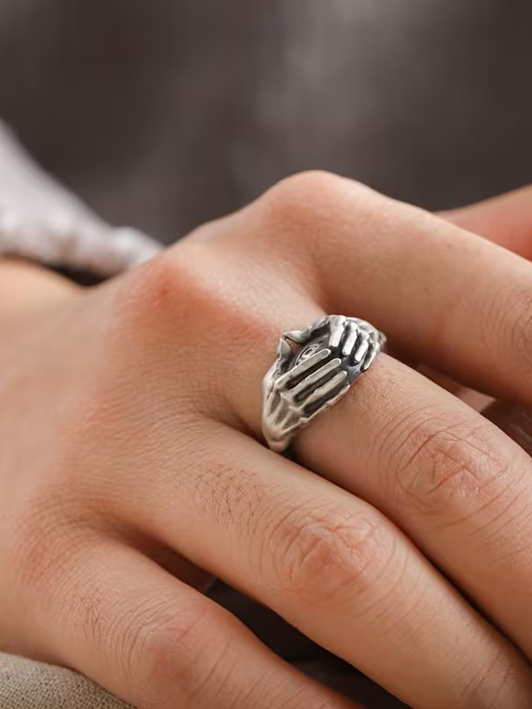 Anel Mãos Esqueleto com Olho da Sabedoria 3