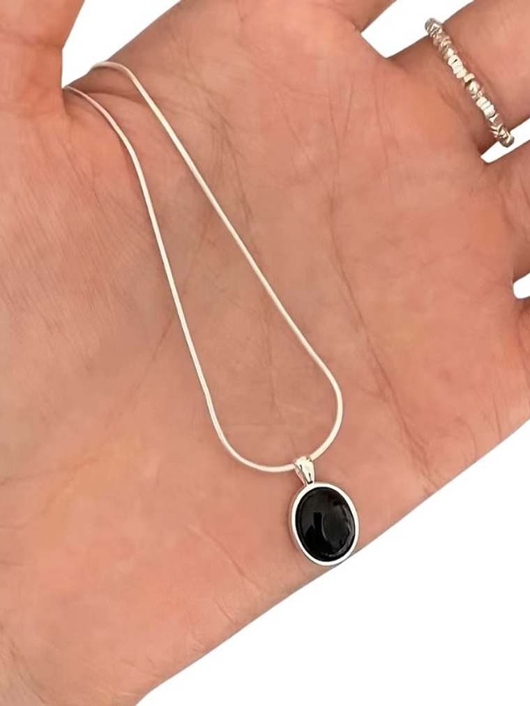 Colar Pingente Gota Negra 2