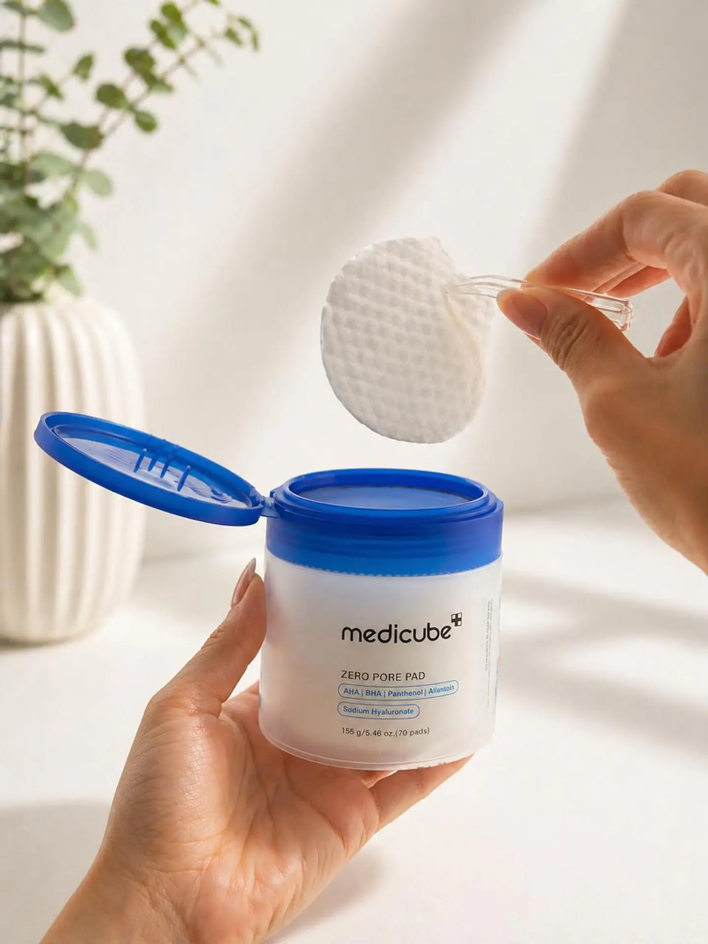 Medicube Zero Pore Pad 2.0 – 70 Pads 4